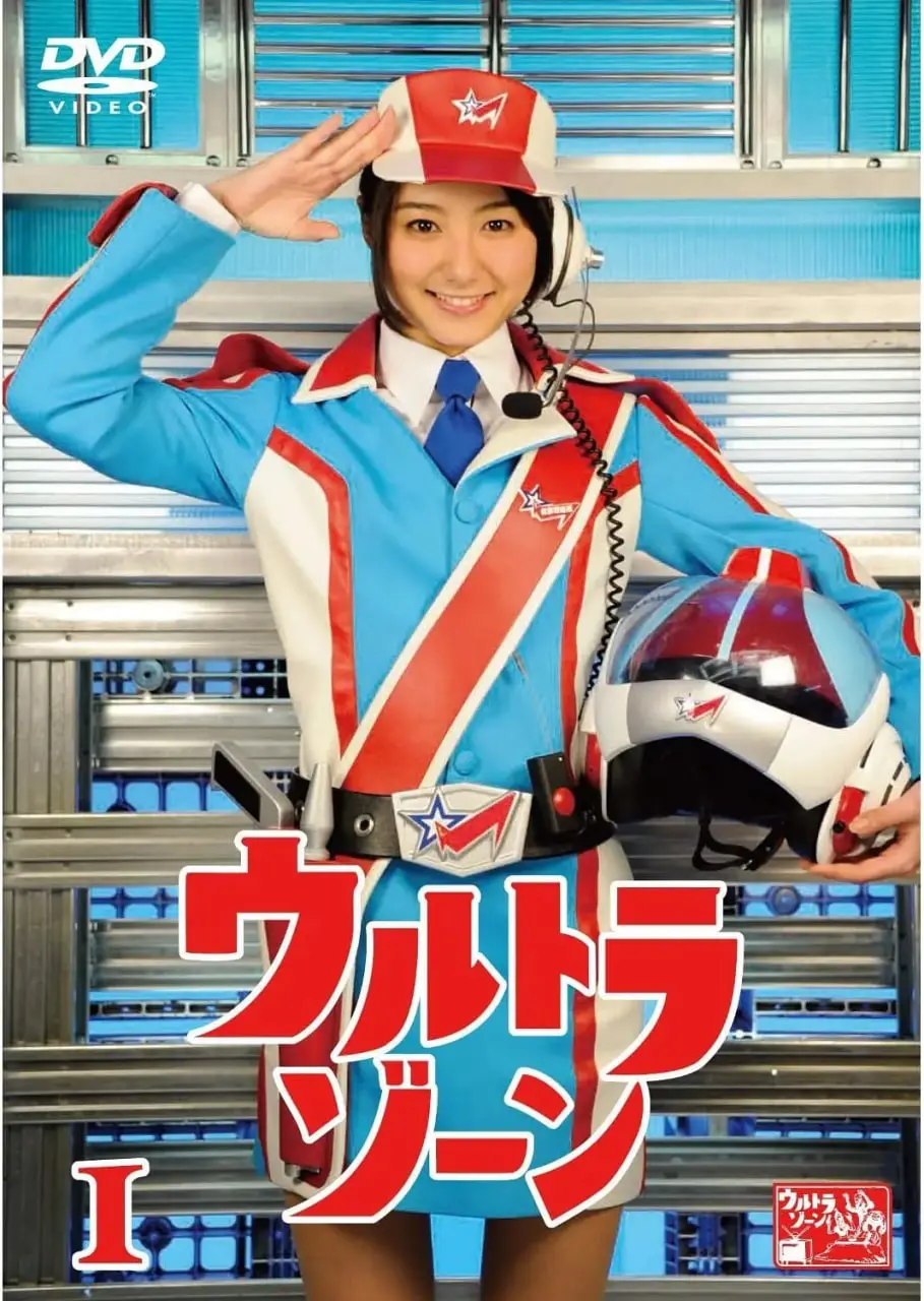 《超级地带》影评：末日废土下的绝望狂欢与救赎之路，一场人性的终极拷问！